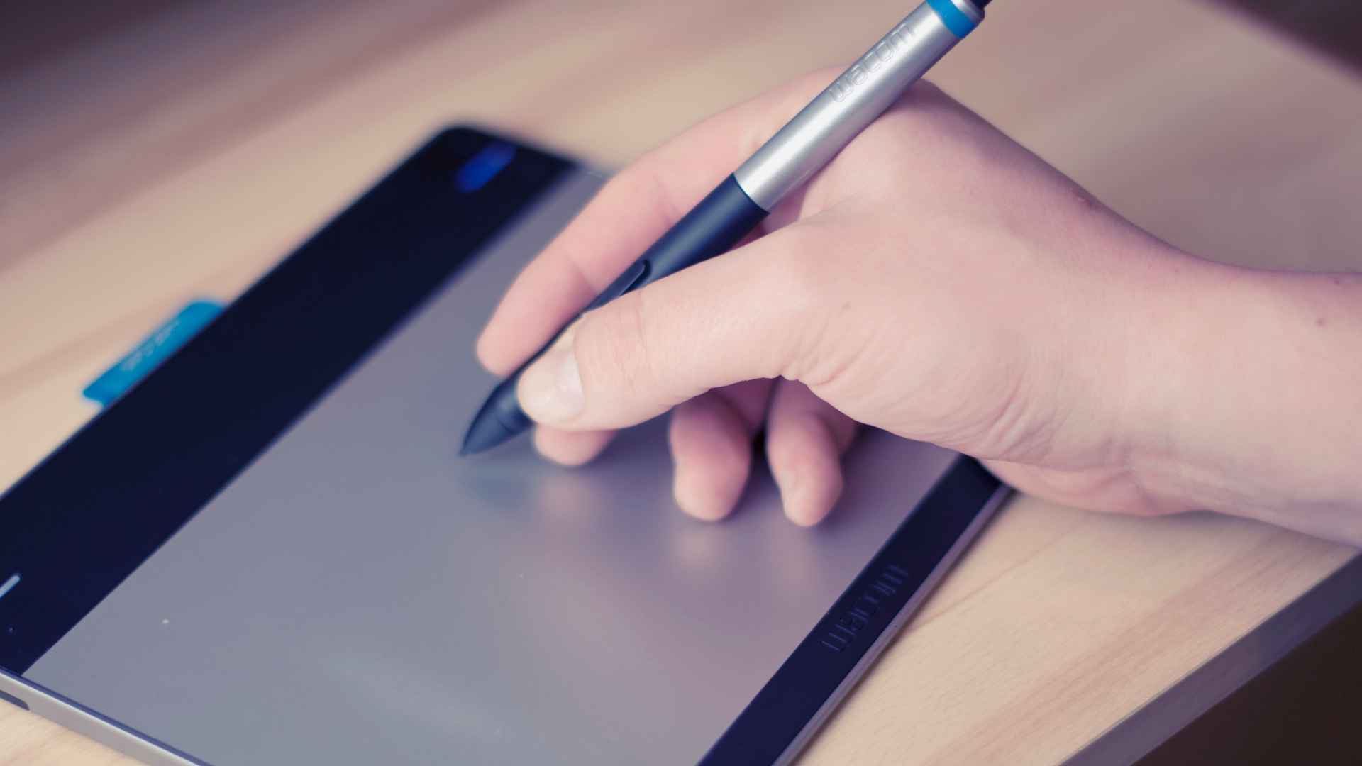 Zastosowania długopisów do ekranów dotykowych